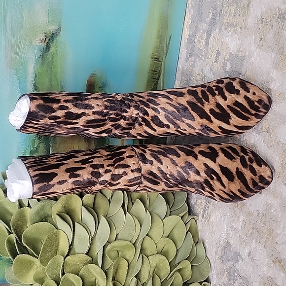 Vince Camuto Rastel 3 Leopard Print Mid-Calf Boots - Picture 2 of 11